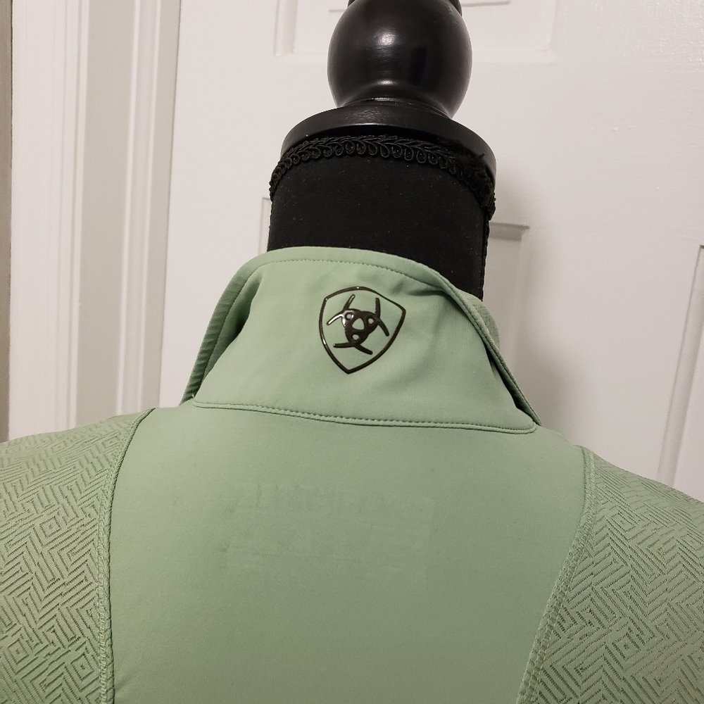 Ariattek Base Layer Pullover Size Xs, Athletic We… - image 6